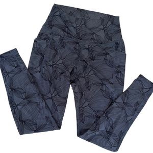 BuffBunny athletic pant size M